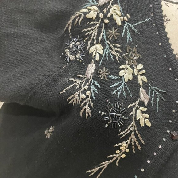 Y2K 90’s TIARA INTERNATIONAL CARDIGAN SWEATER KNITTED BLACK EMBROIDERED Sz M - Picture 5 of 16
